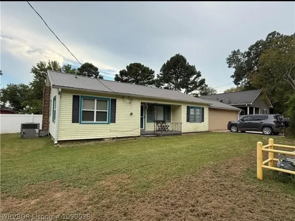 406 E Rosedale St, Paris, AR 72855