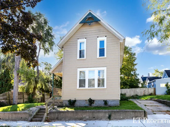 870 11th St NW, Grand Rapids, MI 49504