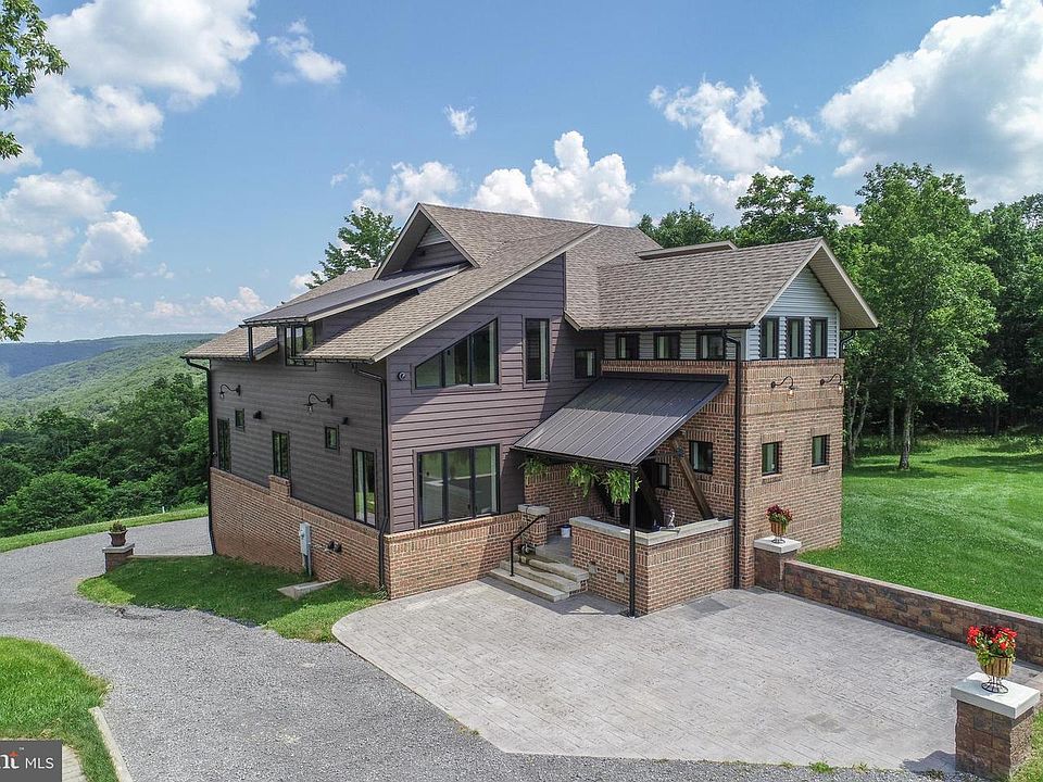 1st image of 415 Nazelrod Rd