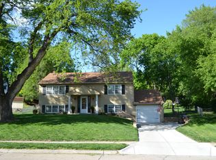 1706 Sherry Dr, Bellevue, NE 68005