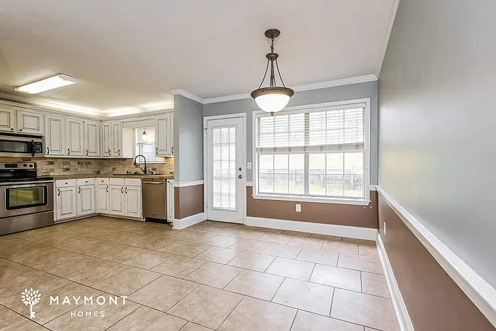 1018 Cobblestone Pl — Photo 5