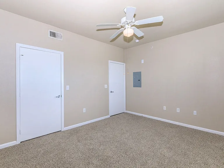 Amelia Parc — Photo 36