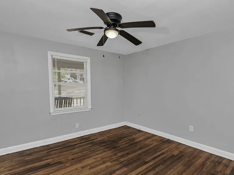 3300 Margrave Rd #B — Photo 12