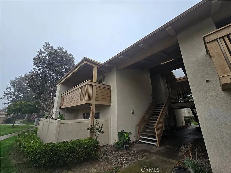 8933 Biscayne Ct #8933221G — Photo 7