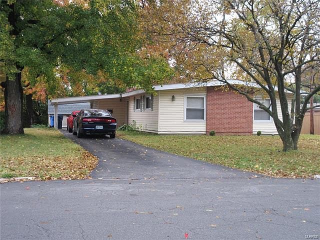 1st image of 540 Holiday Hill Dr