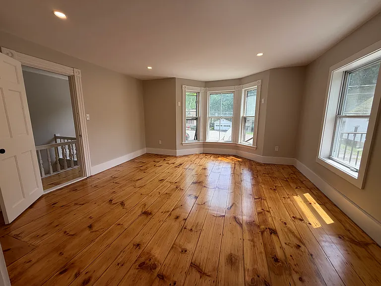 26 Washington St #2 — Photo 10