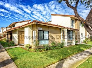 1711 Huntington St APT 2, Huntington Beach, CA 92648