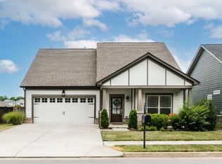 40 Nokes Dr, Hendersonville, TN 37075