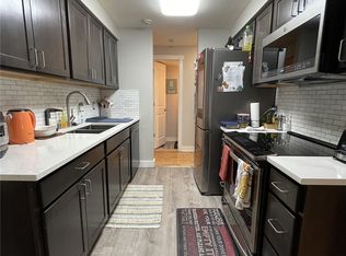 Sammamish River Villas, Redmond, WA 98052