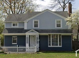 19912 Lanbury Ave, Warrensville Heights, OH 44122
