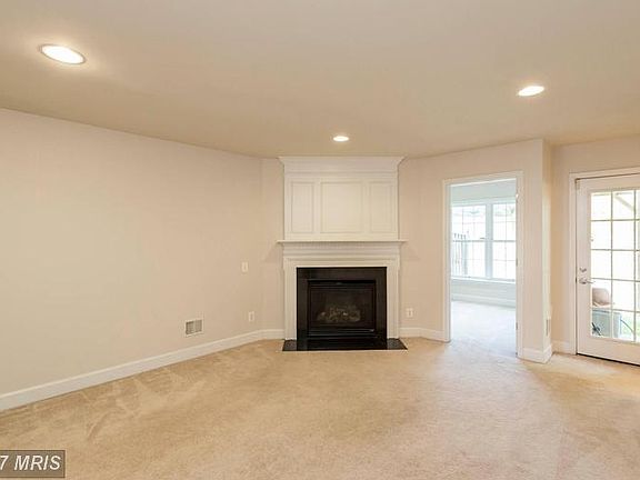 5th image of 2381 Brookmoor Ln #517A