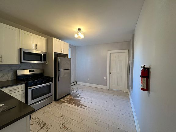 3rd image of 164 Delaware Ave #27E