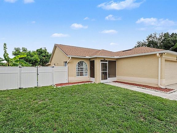 3rd image of 1607 WIDELAKE COURT