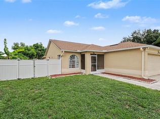 1607 WIDELAKE COURT, BRANDON, FL 33511