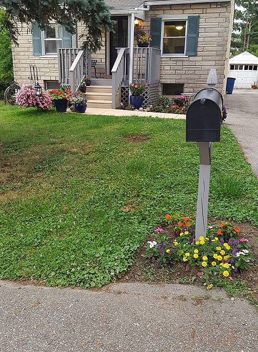 2nd image of 213 Hendricks Ave