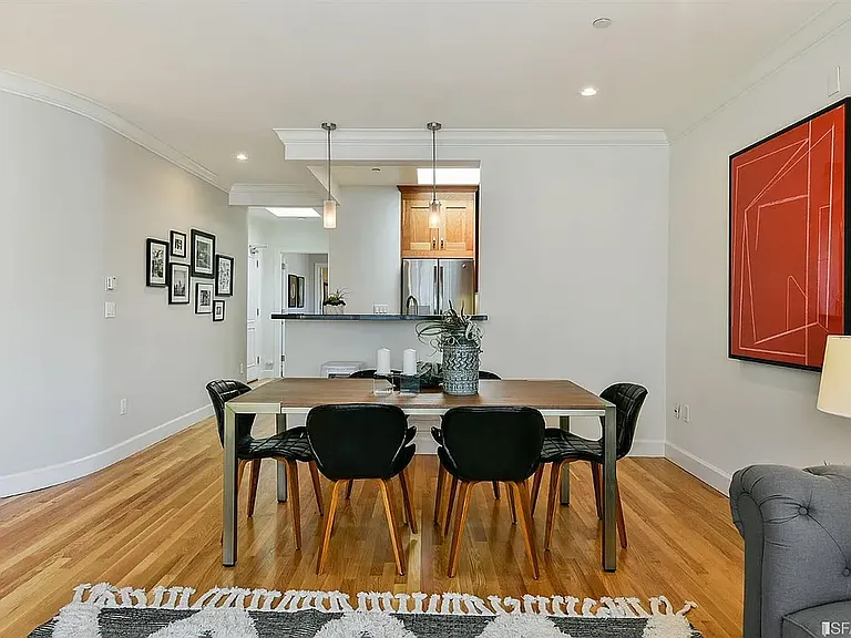 939 Jackson St #303 — Photo 4