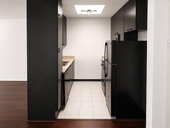5th image of 3505 Angelucci St Unit 2H
