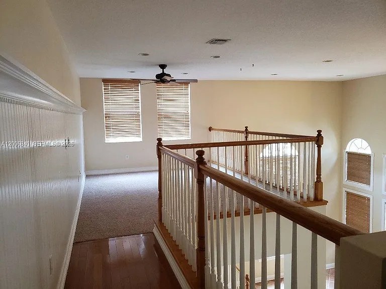 6352 Squirewood Way — Photo 8