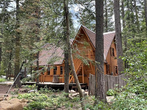 2nd image of 2566 Shady Ln