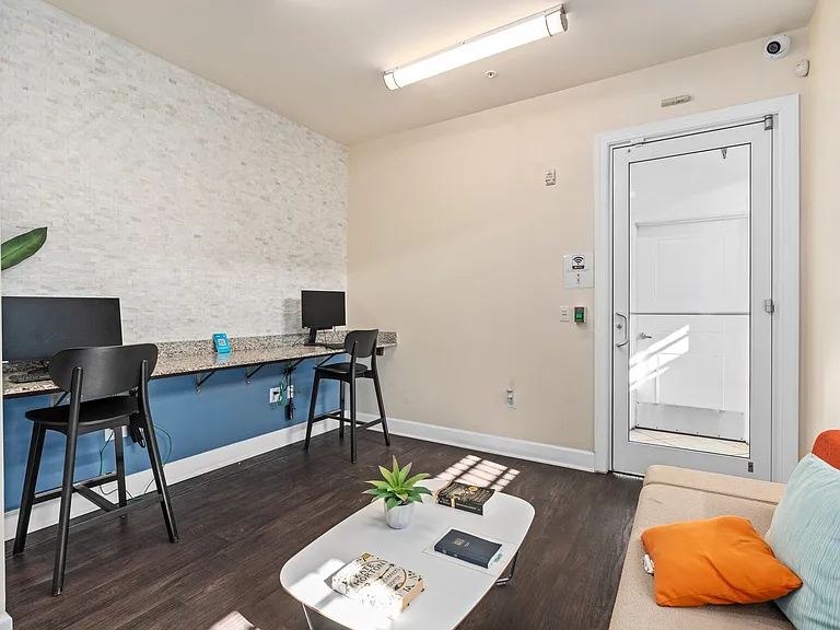 Lake Lofts at Deerwood — Photo 50
