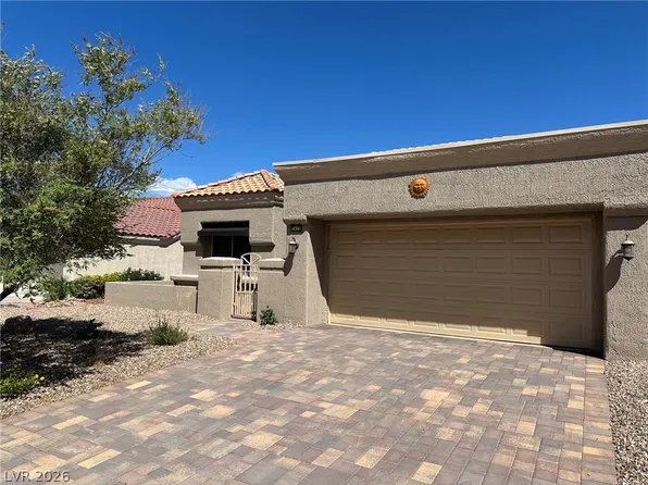 2428 Desert Butte Dr, Las Vegas, NV 89134