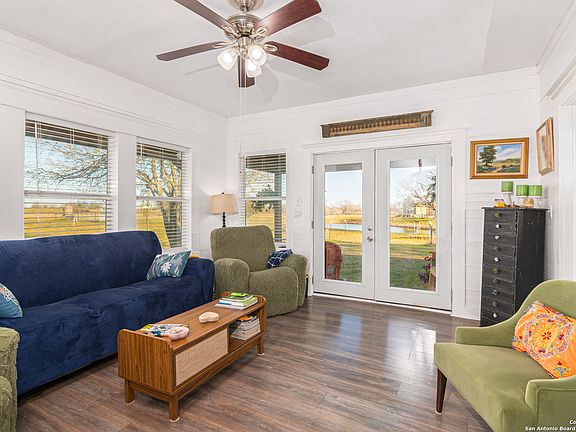 2nd image of 7150 Linne