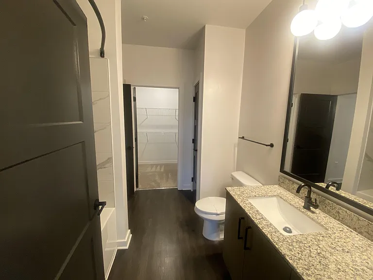 The Wren Apartments — Photo 124