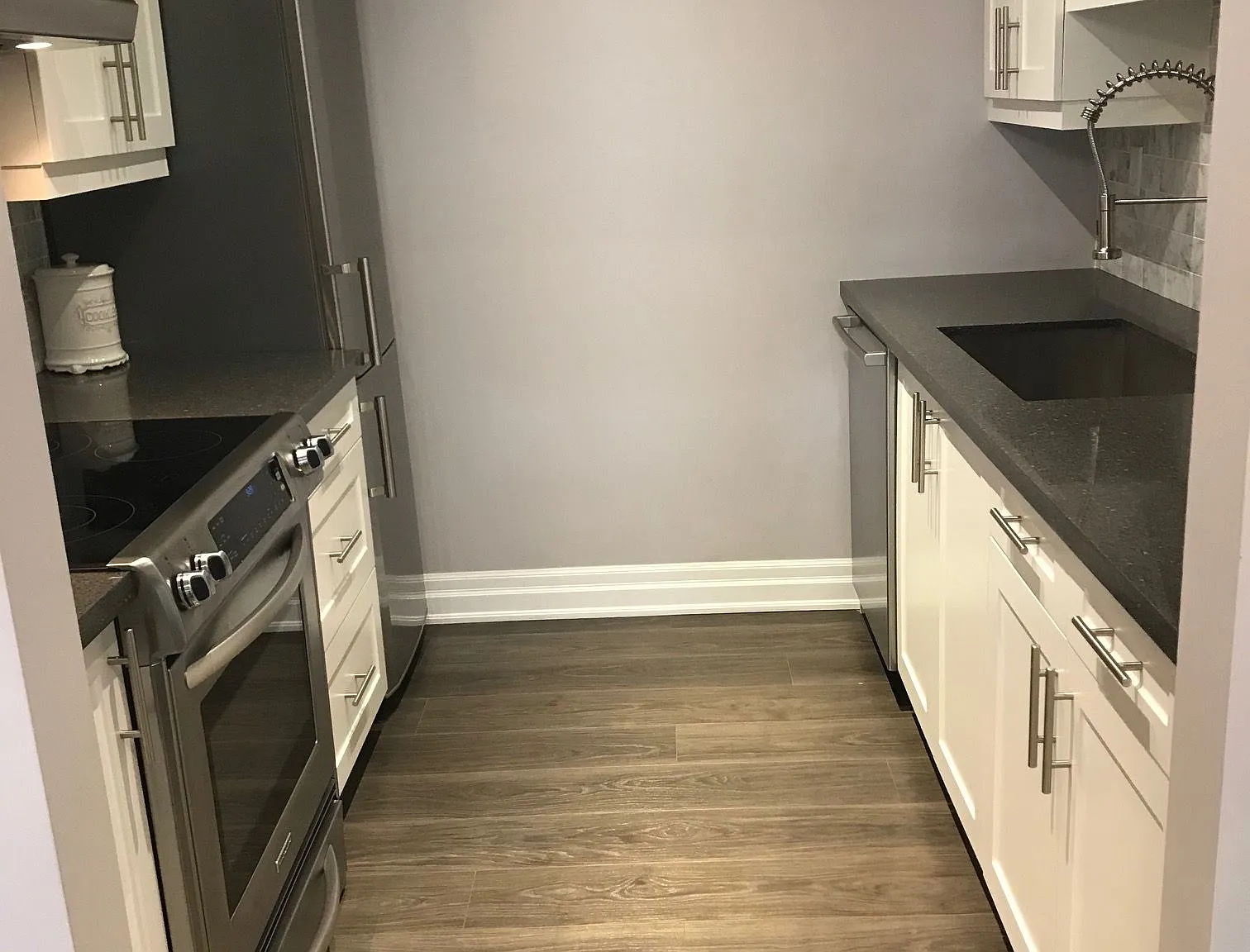 2 bed, $2,600 — Photo 4