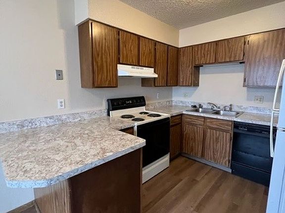 2nd image of 2264 S Colorado Ave APT 4