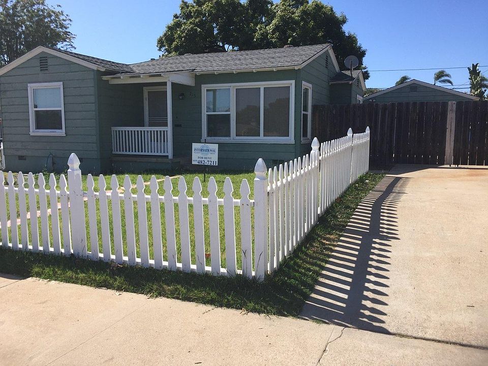 1st image of 215 Chula Vista St