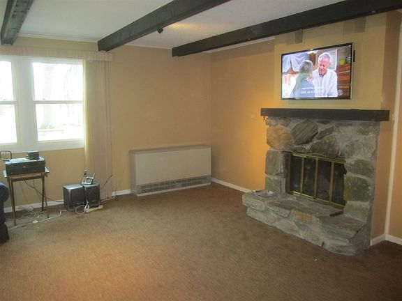 FAMILY ROOM FIREPLACE