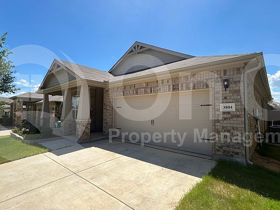 2nd image of 3804 Arroyo Trl