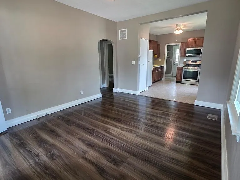 101 Vertrees Ct — Photo 7
