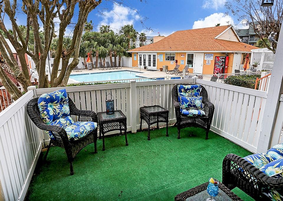 1st image of 3506 Cove View Blvd APT 111