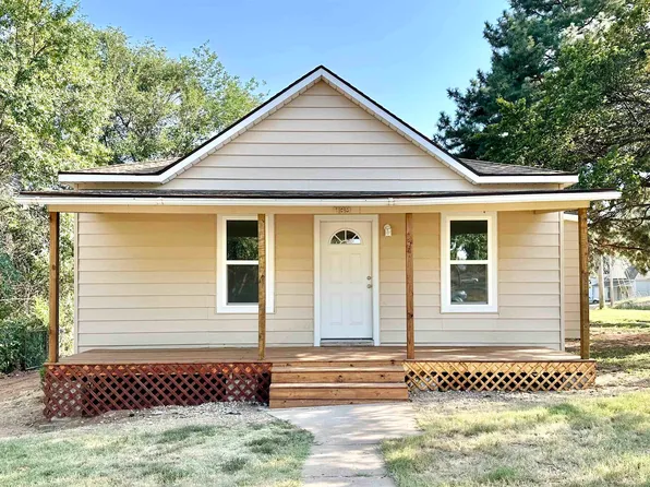 439 W C Ave, Kingman, KS 67068