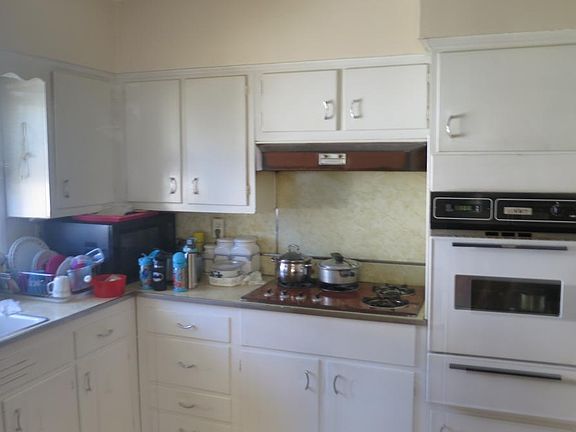 5th image of 10 Sandalwood Ave APT 2