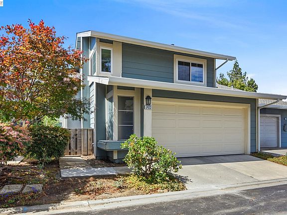 2nd image of 2423 Blackpool Ln
