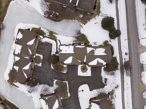 5th image of 124 Parkside Dr