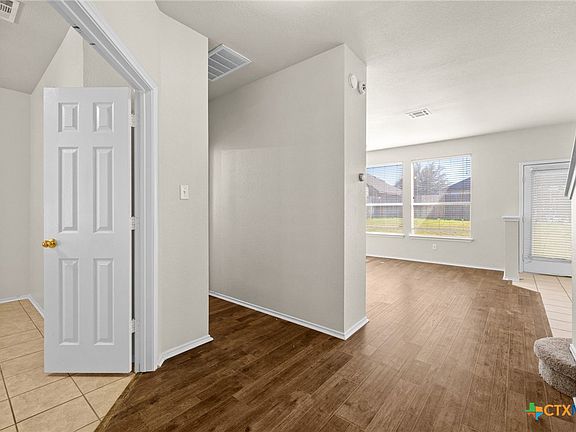 5th image of 4604 Sydney Harbour Ct