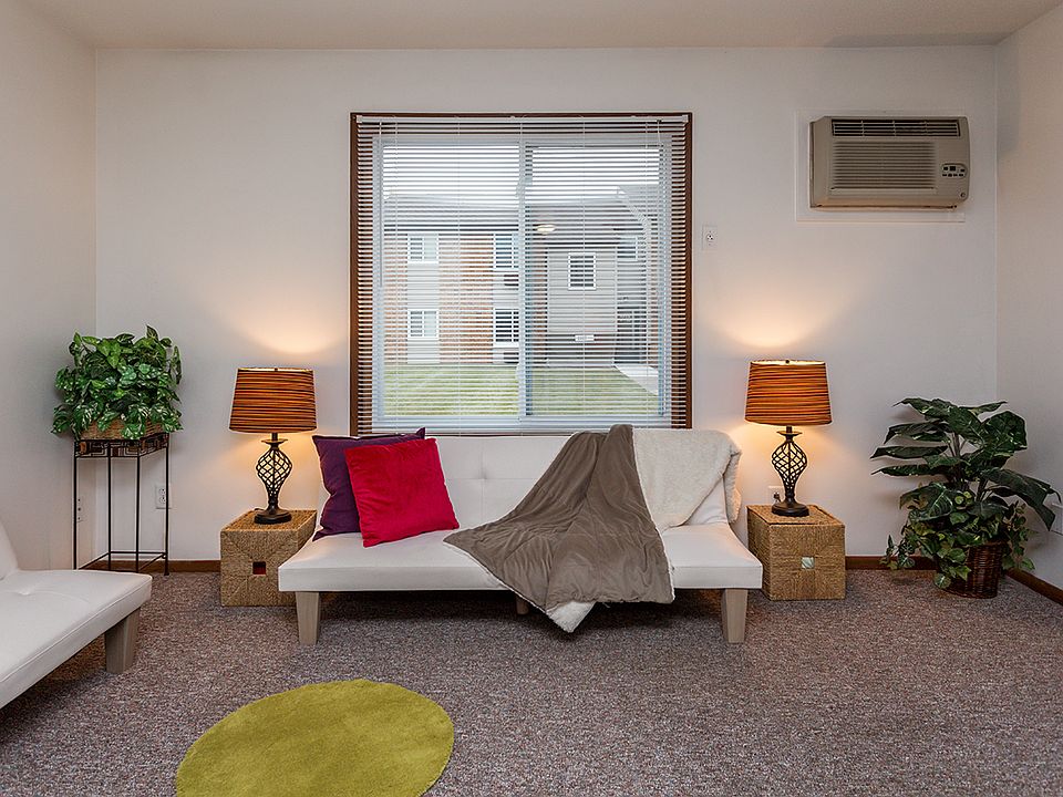 Grinnell Park Apartments 223 4th Ave W Grinnell IA Zillow