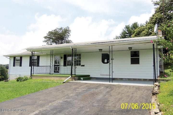 1st image of 2200 Viewland Cir