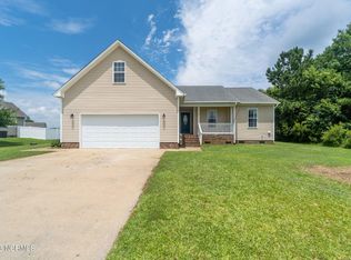 109 Seagull Dr, Elizabeth City, NC 27909