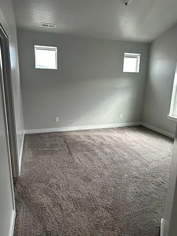 Unit Photo