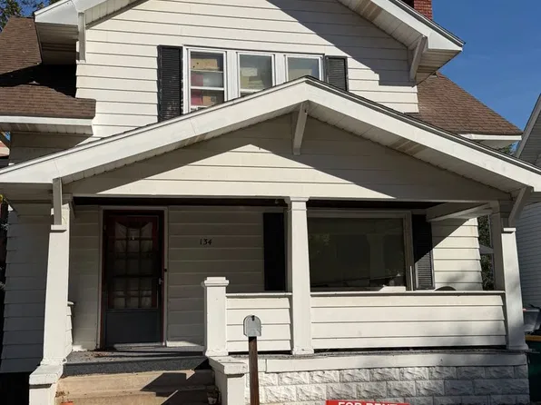 134 Lake St, Eau Claire, WI 54703