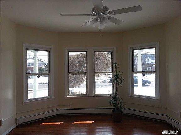 4th image of 117 Davison Ave