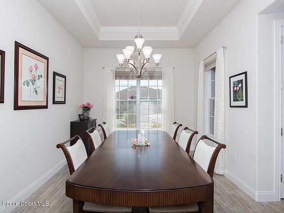 5th image of 4085 Negal Cir