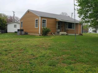 700 N Walnut St, Pierce City, MO 65723