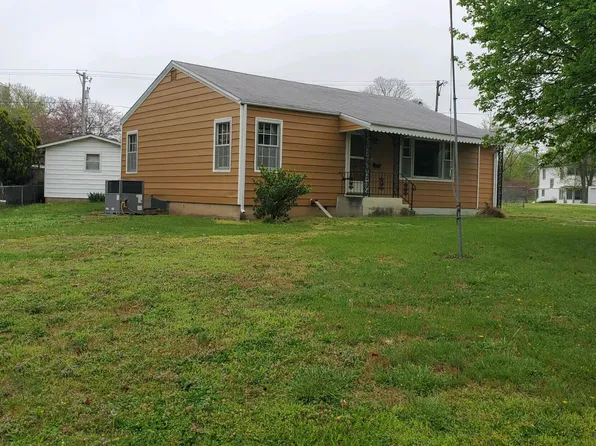 700 N Walnut, Pierce City, MO 65723