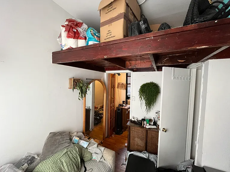 357 W 54th St #11 — Photo 1
