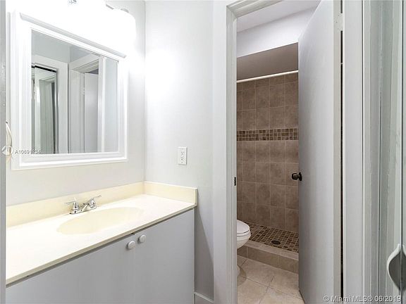 5th image of 6562 NW 172nd Ln